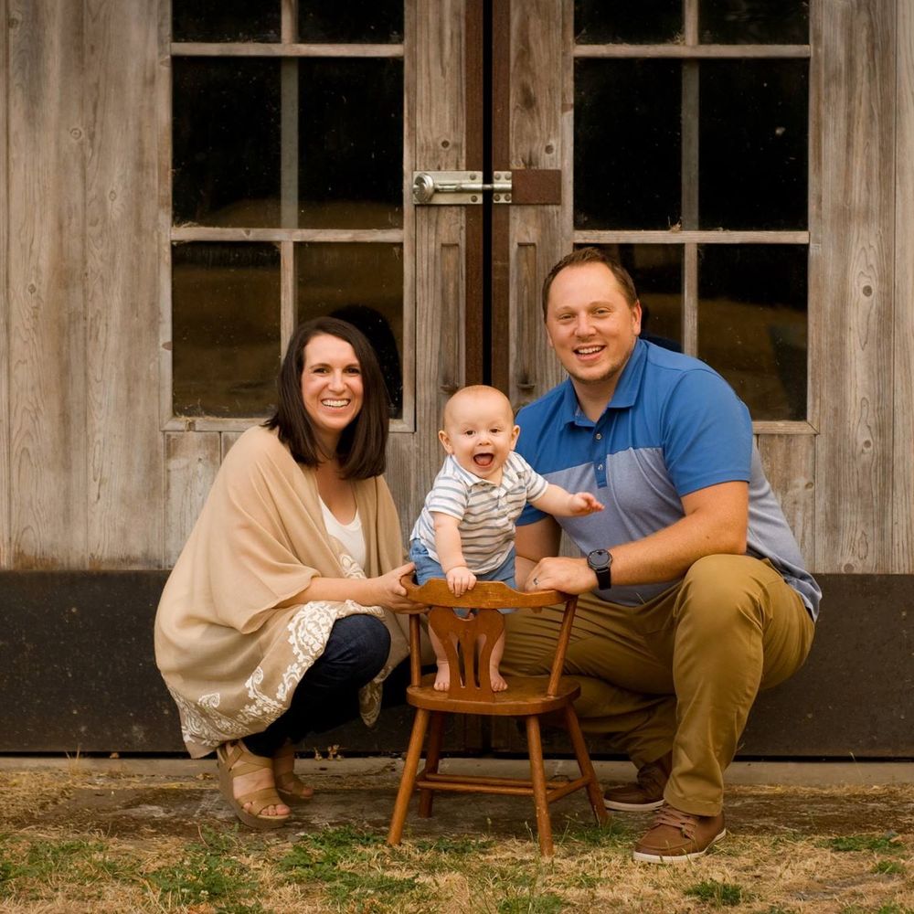 Meet your Posher, Lora